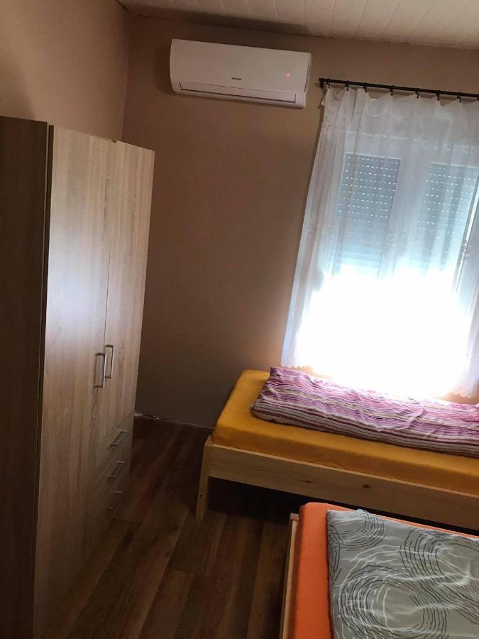 Tahiti Apartman Apartment Hajduszoboszlo Luaran gambar