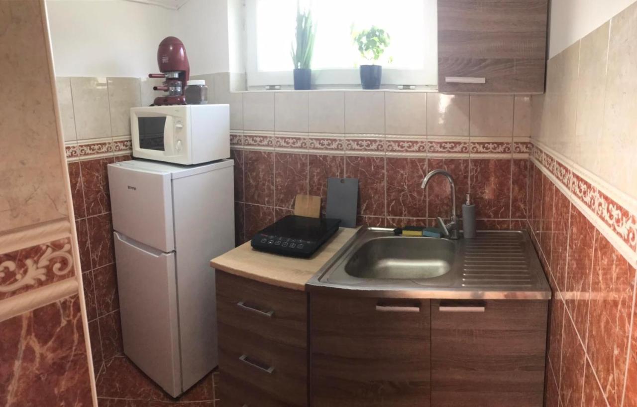Tahiti Apartman Apartment Hajduszoboszlo Luaran gambar